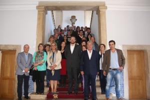 Projeto &ldquo;Escola com Livros&rdquo; &ndash; Empres&aacute;rios apoiam Bibliotecas Escolares - "O Ribatejo"